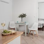 Sea View Casa Апартаменты *