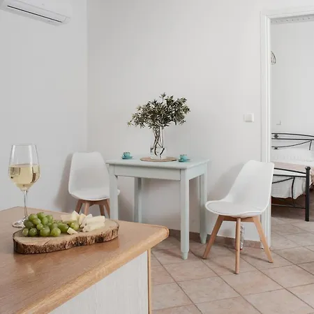 Sea View Casa Apartmán *